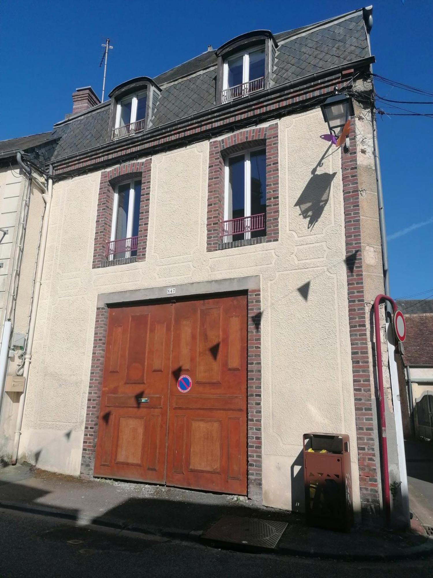 Gite A Sees Avec Garage Prive En Centre Ville Sées Exterior foto